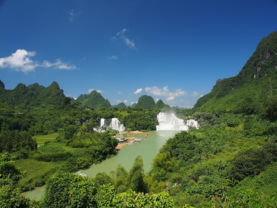 Detian Waterfall