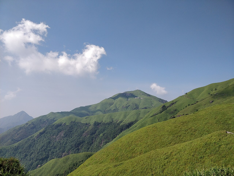 Wugongshan mountain meadows