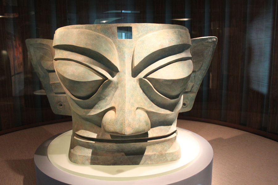 Bronze mask · Sanxingdui Museum collection, archival gallery photograph